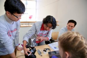 Volunteers explain science at engineering expo