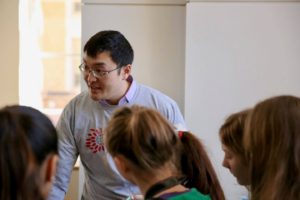 Volunteers explain science at engineering expo