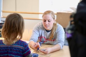 Volunteers explain science at engineering expo