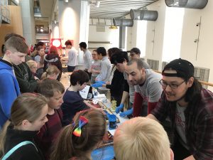 MRSEC researchers perform outreach at the annual Engineering Expo